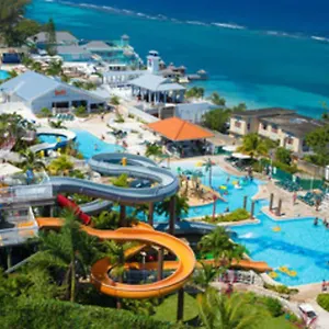 beaches-ocho-rios-resort-and-golf-club.greaterantilleshotels.net/