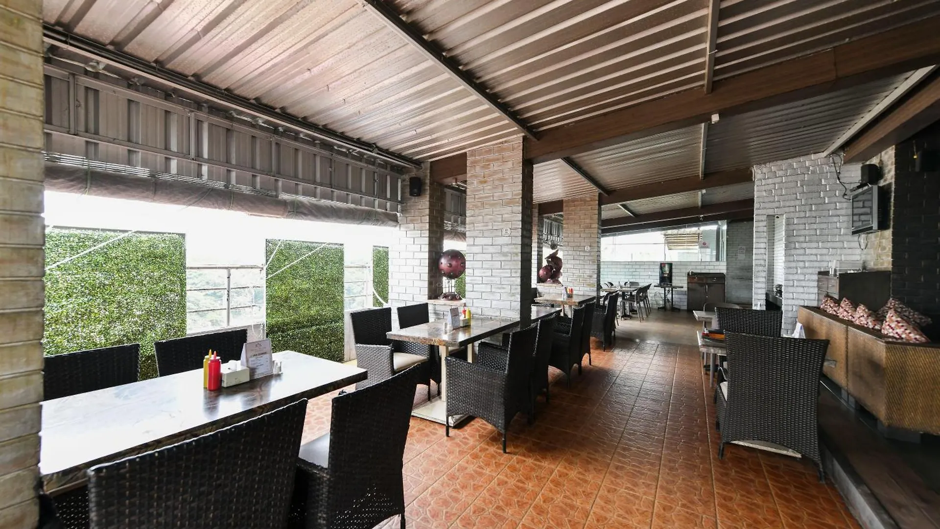 Hotel Roopa Mysore 3*,  India