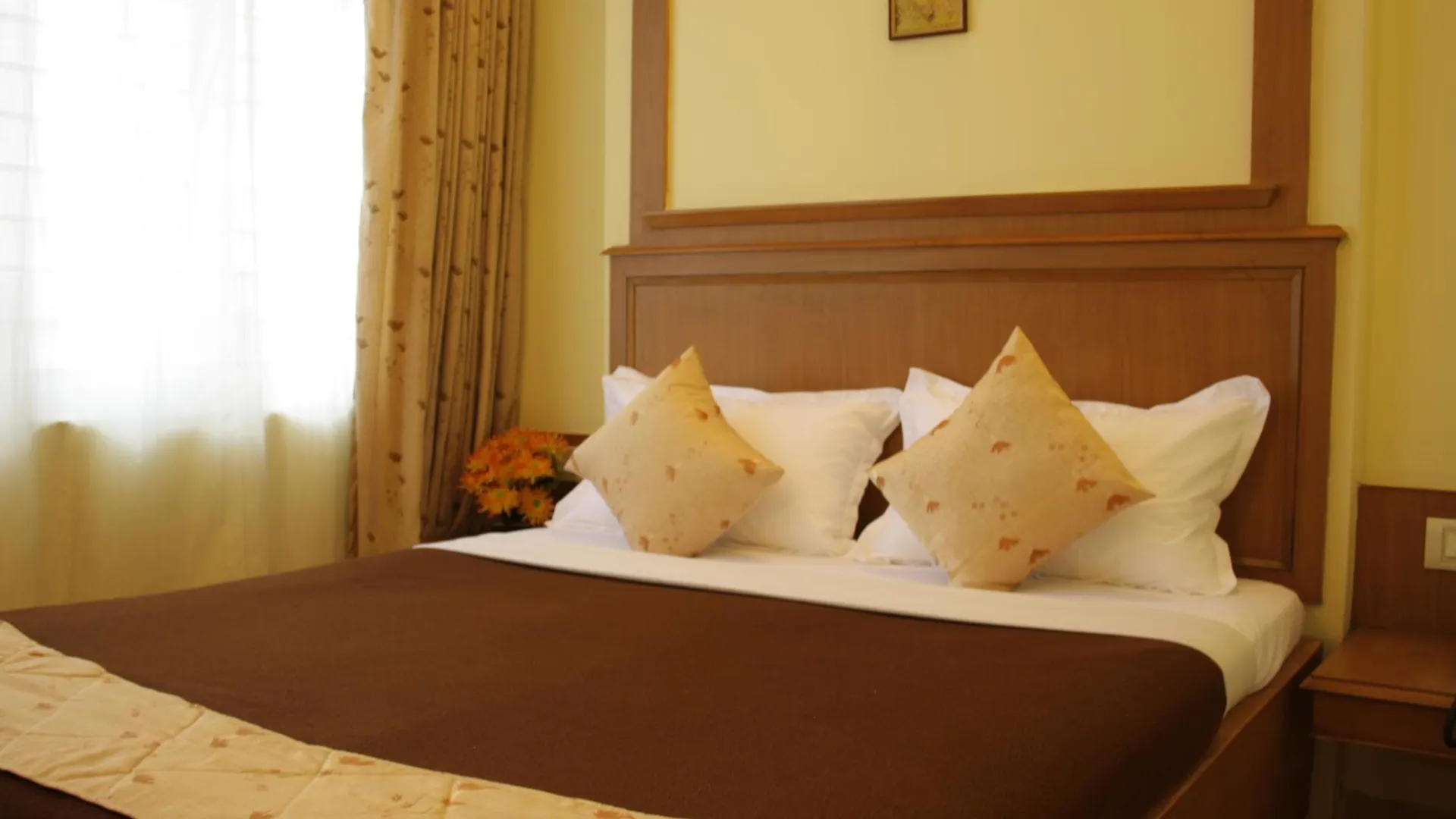 Hotel Roopa Mysore