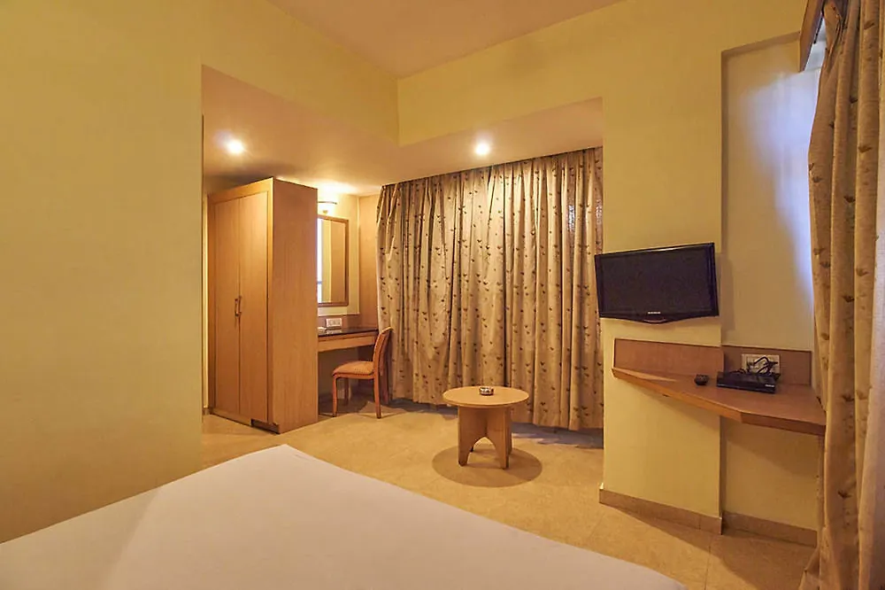 ***  Hotel Roopa Mysore India