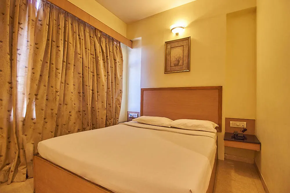 Hotel Roopa Mysore