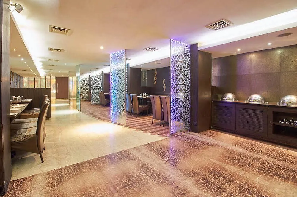 Hotel Roopa Mysore